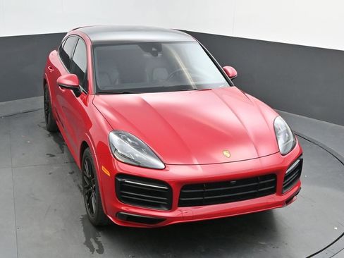 Used 2023 Porsche Cayenne GTS image 42