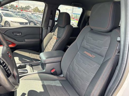 Used 2023 Nissan Frontier Pro-X w/ Technology Package image 17