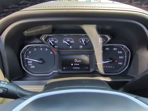 Used 2022 GMC Sierra 1500 SLE w/ Driver Alert Package I image 11
