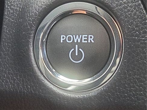 New 2025 Toyota RAV4 XLE image 23