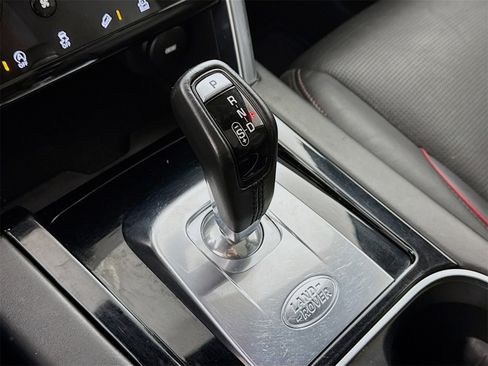 Used 2020 Land Rover Discovery Sport HSE R-Dynamic image 13
