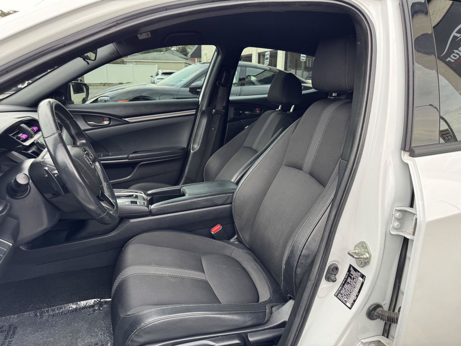 Used 2021 Honda Civic Sport image 25