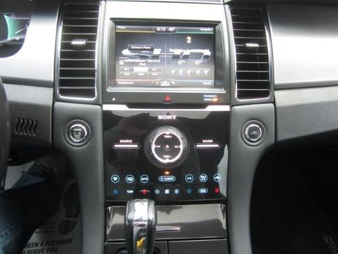 Used 2015 Ford Taurus SHO w/ Equipment Group 401A AWD/4WD image 18