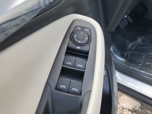 New 2026 Buick Encore GX Preferred FWD image 17