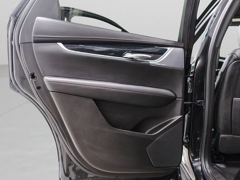 Used 2022 Cadillac XT5 Premium Luxury w/ LPO, Floor Liner Package image 30