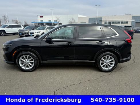 Used 2024 Honda CR-V EX image 3