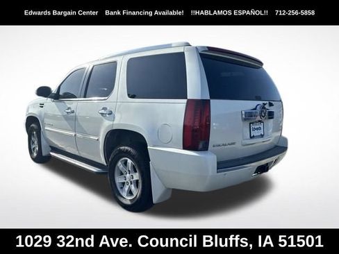 Used 2007 Cadillac Escalade AWD w/ Information Package image 5