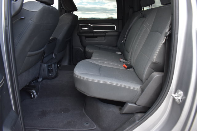 Used 2024 RAM 2500 Big Horn w/ Night Edition AWD/4WD image 22
