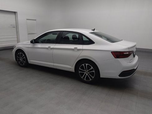Used 2024 Volkswagen Jetta Sport FWD image 3