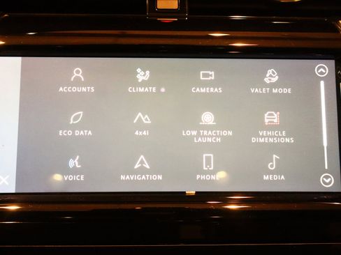 Used 2021 Land Rover Discovery Sport S image 33