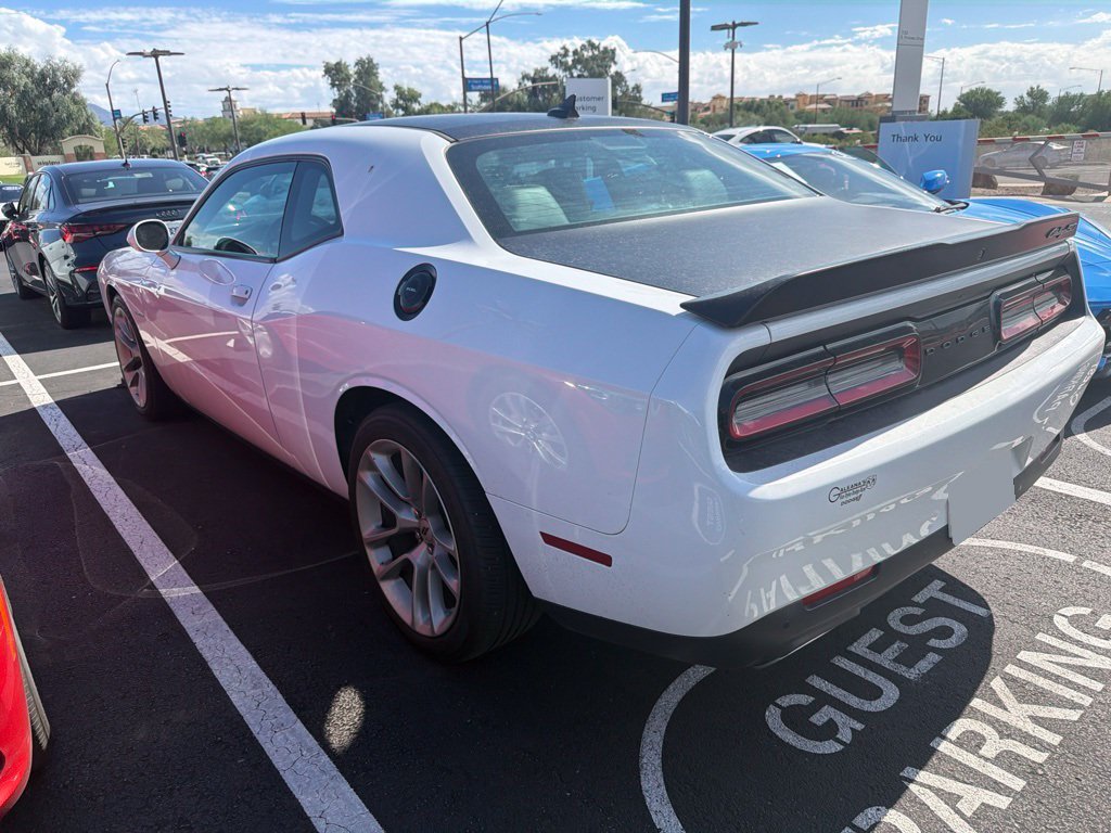 Used 2020 Dodge Challenger R/T RWD image 5