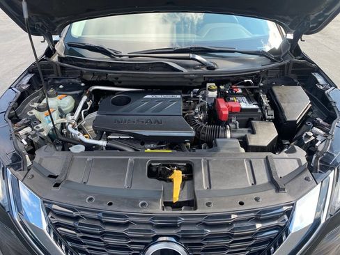 Used 2023 Nissan Rogue S AWD/4WD image 49