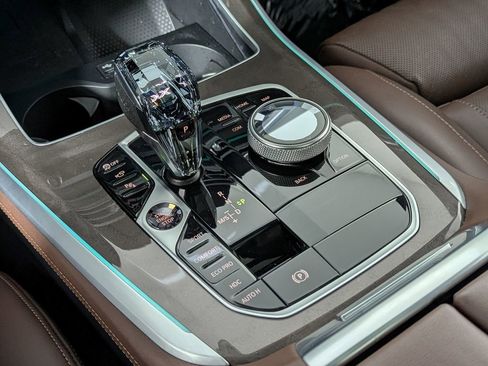 Certified 2023 BMW X5 xDrive40i w/ Executive Package image 40