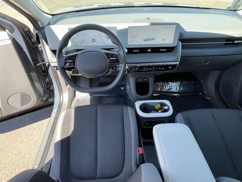 Certified 2024 Hyundai Ioniq 5 SEL RWD image 12