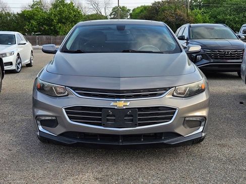 Used 2017 Chevrolet Malibu Premier w/ Premier Sun and Wheel Package image 2