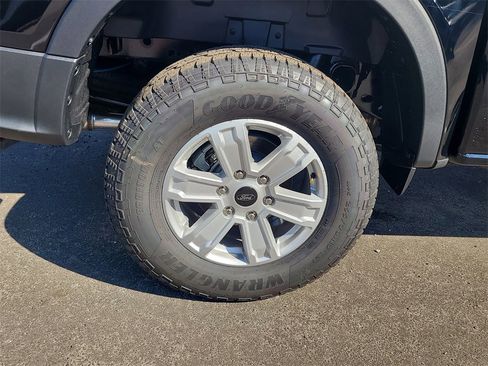 New 2025 Ford Ranger XL image 5