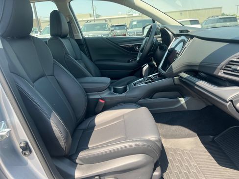 Used 2025 Subaru Legacy Limited AWD/4WD image 31