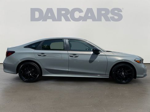 Used 2025 Honda Civic Sport image 8