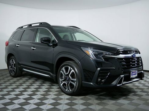 Used 2024 Subaru Ascent Touring image 1