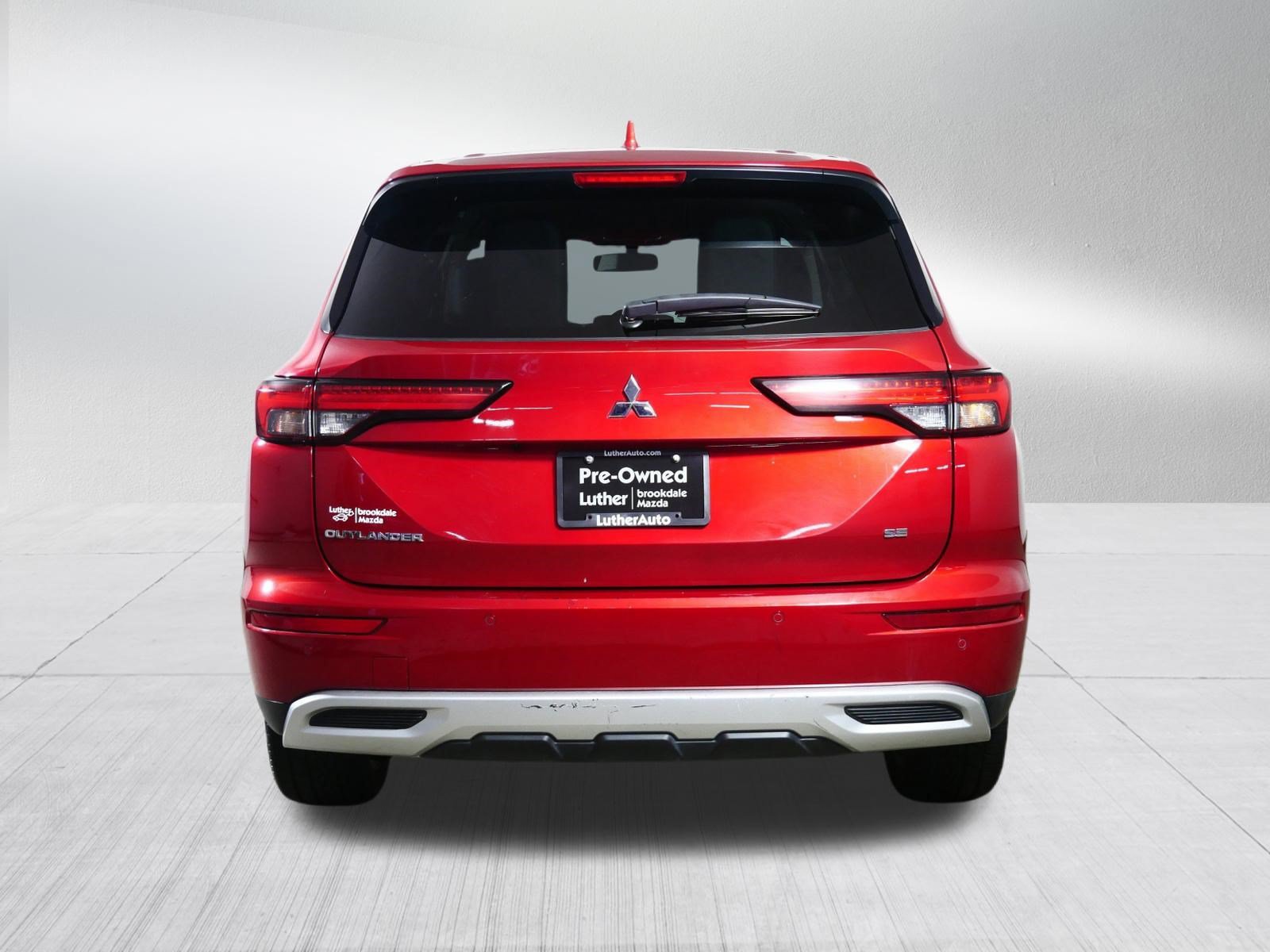 Used 2024 Mitsubishi Outlander SE FWD image 6