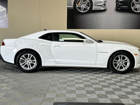 Used 2015 Chevrolet Camaro LS RWD image 3