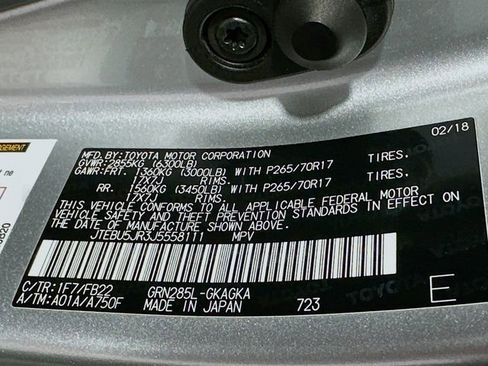 Used 2018 Toyota 4Runner SR5 image 26