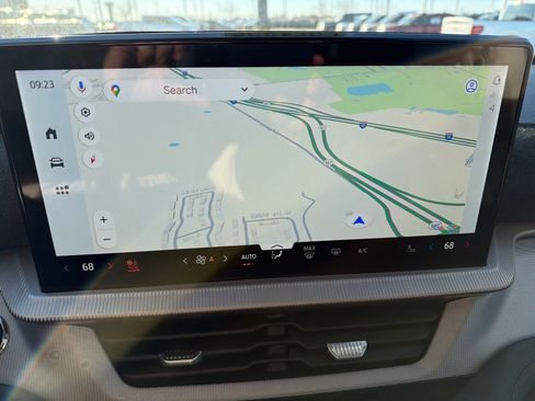 New 2025 Ford Explorer Active w/ Active Comfort Package image 19