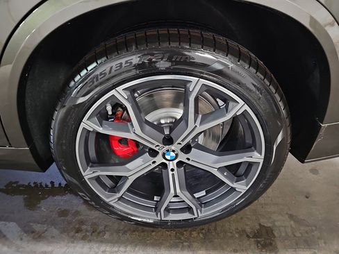 New 2026 BMW X5 xDrive50e w/ M Sport Package AWD/4WD image 36