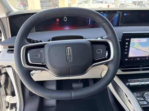 New 2026 Lincoln Nautilus Premier image 26