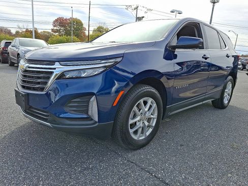 Certified 2022 Chevrolet Equinox LT image 3