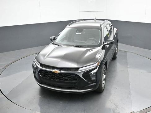 New 2026 Chevrolet Trax LT w/ Driver Confidence Package image 17