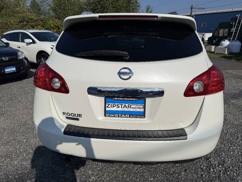 Used 2014 Nissan Rogue S w/ Convenience Package FWD image 4