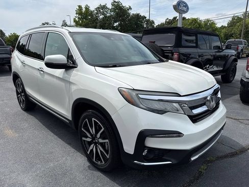 Used 2019 Honda Pilot Touring image 1