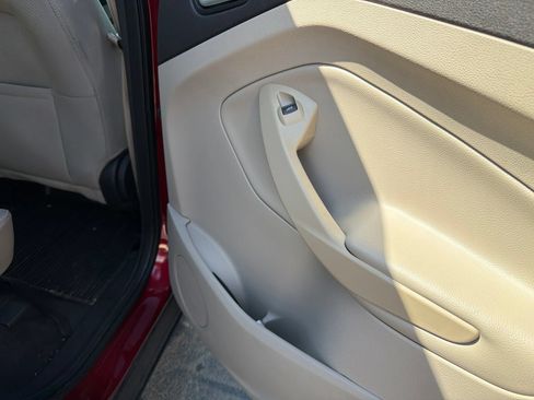 Used 2018 Ford Escape SE AWD/4WD image 14