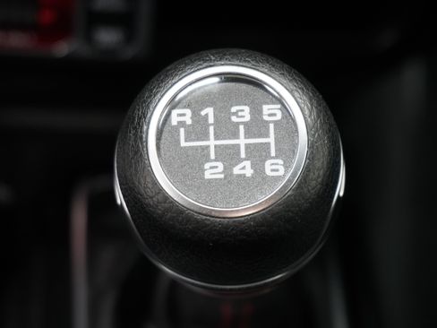 Used 2023 Jeep Wrangler Unlimited Rubicon w/ LED Lighting Group AWD/4WD image 28
