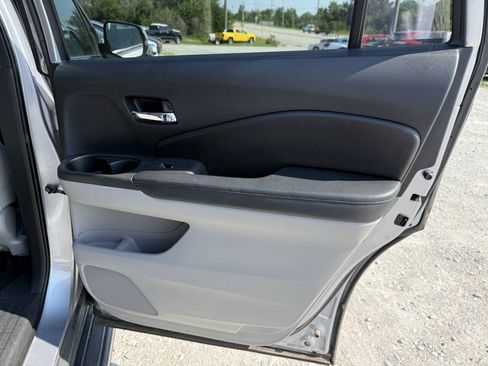 Used 2016 Honda Pilot EX image 16
