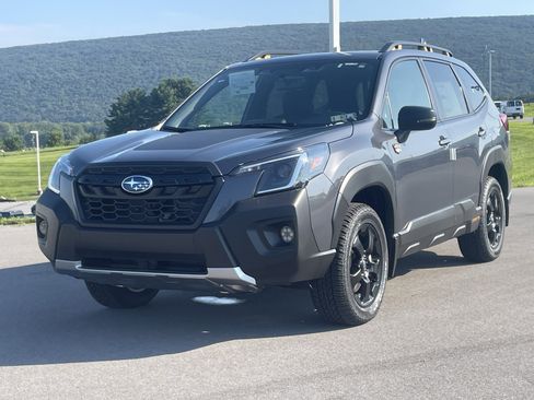 Used 2025 Subaru Forester Wilderness AWD/4WD image 5