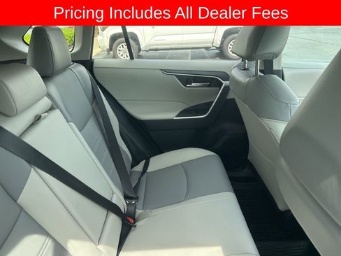 Used 2024 Toyota RAV4 XLE Premium FWD image 5