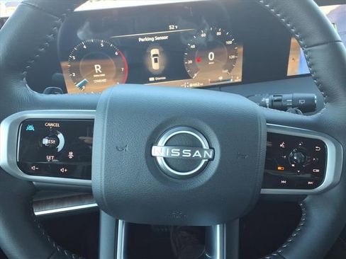 New 2026 Nissan Armada SL w/ Captain's Chari Seat Package AWD/4WD image 10