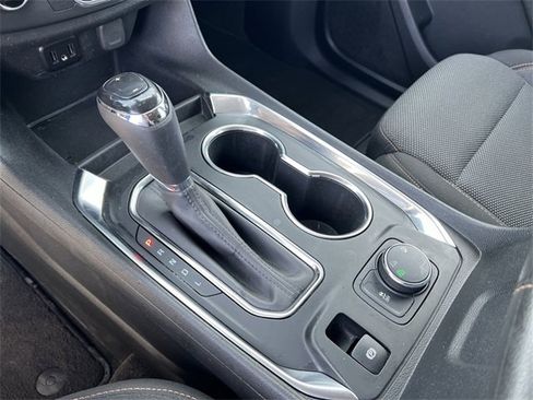 Certified 2020 Chevrolet Traverse LS image 18