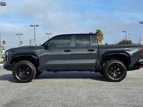 Certified 2025 Toyota Tacoma TRD Pro image 7