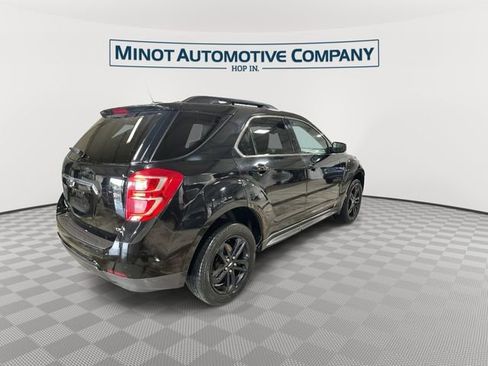 Used 2017 Chevrolet Equinox LT AWD/4WD image 8