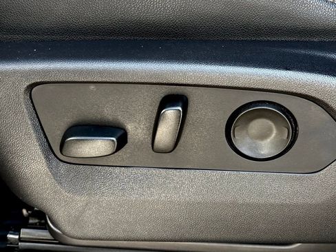 Used 2024 GMC Sierra 3500 AT4 w/ AT4 Premium Plus Package image 20