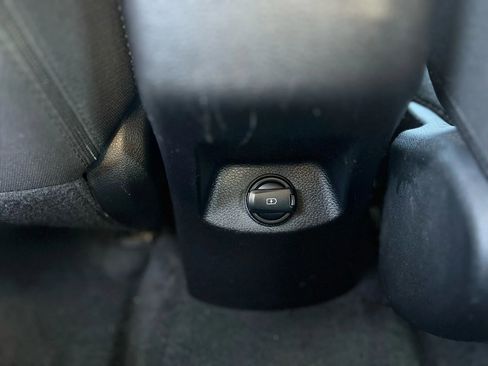 Used 2018 Kia Rio S image 20