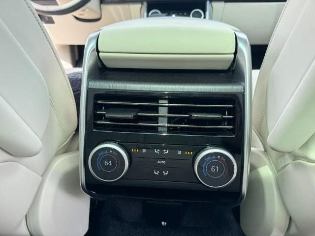 Used 2023 Land Rover Range Rover SE AWD/4WD image 17