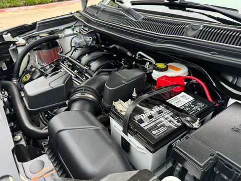 Used 2018 Ford Explorer 4WD image 35