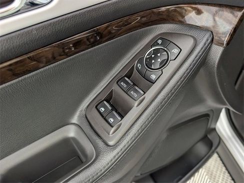 Used 2014 Ford Explorer Limited image 15