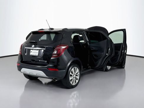 Used 2019 Buick Encore Preferred AWD/4WD image 18