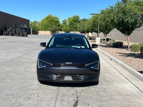 Used 2025 Kia EV6 Light RWD image 4