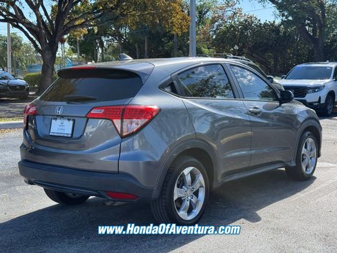 Certified 2018 Honda HR-V LX image 6